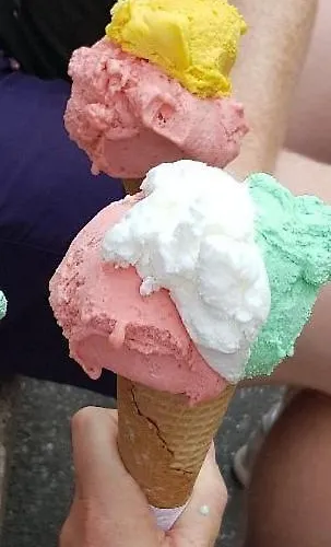 Riviera West Durres Tirana Sea Side * גולם